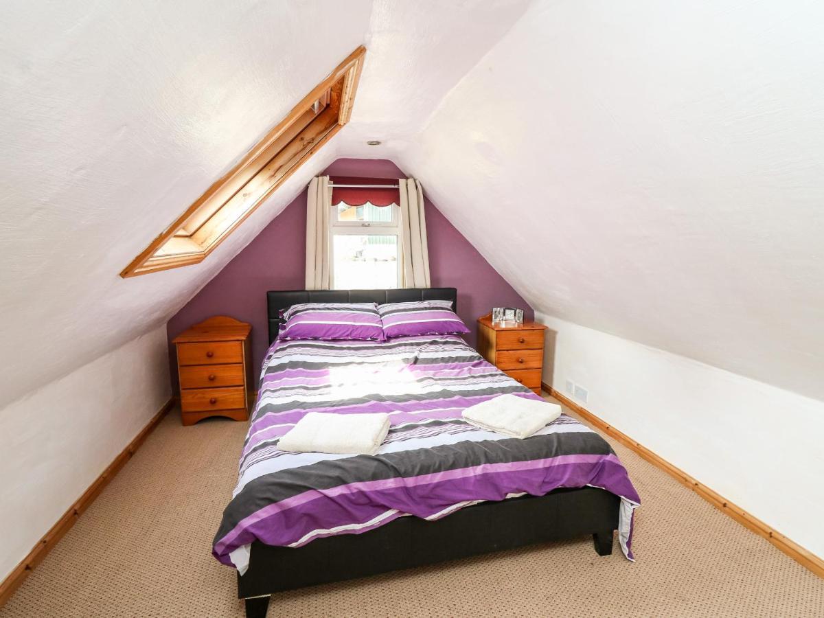 Вилла The Hen Pen Llanfyrnach Экстерьер фото